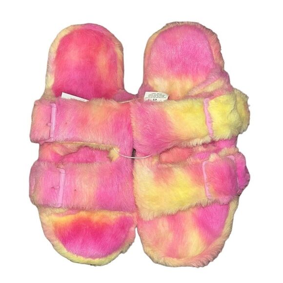 Children’s Place X Sugar & Jade Allover Tie Dye Double Buckle Slippers - Picture 4 of 7